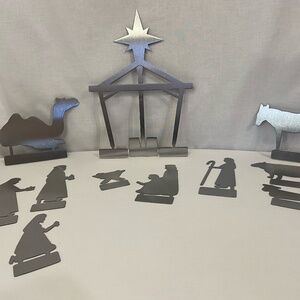 Rusted Orange Craftworks Flat Steel Nativity Set 12-piece Manger Scene Christmas